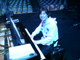 【SALE】ESCOLTA 田代万里生&吉武大地＆結城安浩 2P #7732 ESCOLTA インタビュー | Special | Billboard JAPAN